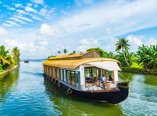 ᴀʟʟᴀᴩᴘᴜᴢʜᴀ (Alappuzha)